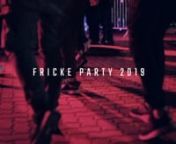 AFTERMOVIE FRICKE PARTY 2019nWas sollen wir sagen? Ihr seid einfach das beste Publikum der Welt! Was für eine grandiose Fricke Party Nacht! Ihr seid großartig! Und jetzt ... zurücklehnen, Boxen auf laut und mit dem Fricke Party 2019 Aftermovie abfeiern! nnWir sehen uns zur Fricke Party 2020 am 14. März 2020 in Heeslingen!!nnMERCI!nn#heeslingen #frickeparty #frickeparty2019 #frickekorn #granit #frickelandmaschinen #danke #dabeisein #wirsehenuns2020 #grossartig #aftermovie #mauricedurand #bast
