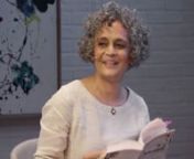 “It is important to be able to write about violence with the same intimacy with which I write about love.” Enjoy this cordial interview with Indian Booker Prize-winning author Arundhati Roy, who discusses writing about modern India and its many internal borders, in connection with her praised 2017-novel ‘The Ministry of Utmost Happiness’.nnRoy always knew, that she was never going to be the kind of writer, who turns into a “novel-writing factory.” Instead, she spent twenty years trav