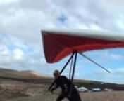 hanggliding from teguise to mirador and back.... till sunset :-)n...me cruising above the clouds while Tom is shaving the rigde at 120km/h...nrobonwww.famaraiso.es