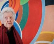 “Bravo. Somebody who had and followed through her idea.” Legendary artist Sheila Hicks about Sonia Delaunay that she met at a very early stage of her career.nn“Mighty powerful and mighty brave. The way she uses intense black and intense white and the colors swim within those ranges. In my work, I am reluctant to go to the range from intense black to intense white. I try to make magic in between. Delaunay has another kind of approach, which is really: Let the colors crash and see what happe