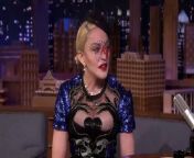 Madonna critiques Jimmy&#39;s new facial hair before proposing to him, and she reveals her favorite ad-lib from her song &#92;