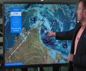 The cyclone is expected to cross the Northern Territory at a Category 1 status.