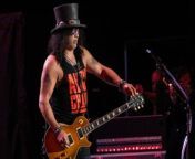 Slash has revealed it was easy to persuade AC/DC star Brian Johnson to make a guest appearance on his blues album &#39;Orgy Of The Damned’ because they are both huge Howlin’ Wolf fans.