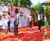 Ai Ab Aunty Ki Bari | Super Hit school Girls Dance from hot desi aunty in saree removeing
