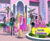 It&#39;s the first day of work at the Barbie Boutique for Skipper and she&#39;s got some ideas on how to Skipperize the place.