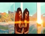 Music video by Selena Gomez performing Come &amp; Get It. (C) 2013 Hollywood Records, Inc.