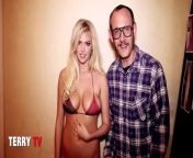 Kate Upton, whose image graced the cover of the Sports Illustrated Swimsuit Issue this year, recently checked in with photographer-provocateur Terry Richardson to show off a new dance.&#60;br/&#62;&#60;br/&#62;It&#39;s called the &#92;