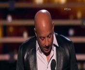 Accepting the award for Favorite Action Movie on behalf of Furious 7, Vin Diesel sings an impromptu musical tribute to his friend and late co-star, Paul Walker.