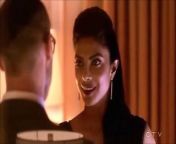 Priyanka Chopra Hot Kiss and Sex Scene from Quantico from video katrina priyanka song dola