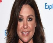 Despite never receiving formal culinary training, Rachael Ray has built a very successful career centered around cooking. Sadly, her decades in the limelight have come at a cost, and she&#39;s faced plenty of hardship dating back to her childhood.