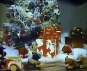 Part 3 A Disney Christmas Gift was a 47-minute Christmas television special which aired on December 4, 1982 on CBS&#39; Walt Disney television program. The special was a Christmas-themed compilation of animated shorts featuring Mickey Mouse and Donald Duck combined with excerpts from Disney feature films as well as the 1933 classic short &#92;