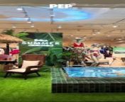 Rustanssummer offers breathtaking displays and irresistible travel offers. Check this out. #rustanssFSP #entertainmentnewsph #newsph #pepnews &#60;br/&#62;&#60;br/&#62;Video: Karen AP Caliwara&#60;br/&#62;&#60;br/&#62;Subscribe to our YouTube channel! https://www.youtube.com/@pep_tv&#60;br/&#62;&#60;br/&#62;Know the latest in showbiz at http://www.pep.ph&#60;br/&#62;&#60;br/&#62;Follow us! &#60;br/&#62;Instagram: https://www.instagram.com/pepalerts/ &#60;br/&#62;Facebook: https://www.facebook.com/PEPalerts &#60;br/&#62;Twitter: https://twitter.com/pepalerts&#60;br/&#62;&#60;br/&#62;Visit our DailyMotion channel! https://www.dailymotion.com/PEPalerts&#60;br/&#62;&#60;br/&#62;Join us on Viber: https://bit.ly/PEPonViber&#60;br/&#62;&#60;br/&#62;Watch us on Kumu: pep.ph