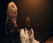 BLESSING OFFOR - SOMEBODY&#39;S CHILD (Somebody&#39;s Child)&#60;br/&#62;&#60;br/&#62; Film Director: Steve Summers&#60;br/&#62; Producer: Josh Ronen&#60;br/&#62; Associated Performer: Joy Williams, Dolly Parton, Rachel Wammack&#60;br/&#62; Film Producer: Olly Rowland&#60;br/&#62; Main Artist: Blessing Offor&#60;br/&#62; Studio Personnel: Matt Huber, Sam Moses&#60;br/&#62; A R Admin: Chad Chrisman&#60;br/&#62; A R: Samantha Jervey&#60;br/&#62;&#60;br/&#62;© 2024 Capitol CMG, Inc.&#60;br/&#62;