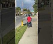 This man rode a mini bike for the first time and hilariously crashed. Although he set off confidently, he soon realized he didn&#39;t know how to stop the machine. and ended up flipping over and miraculously missing oncoming traffic